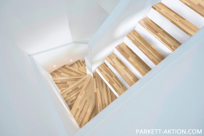 Parkett Treppen Profil U home aus Art.Nr.: 300550 3-Stab Esche rustikal lackiert